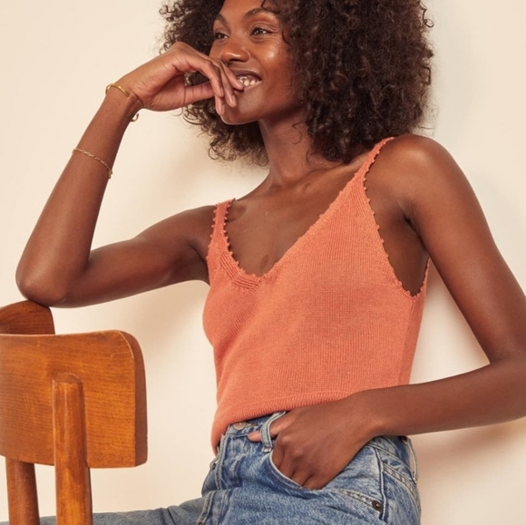 Reformation Tops - Reformation Wisteria Top Salmon XL